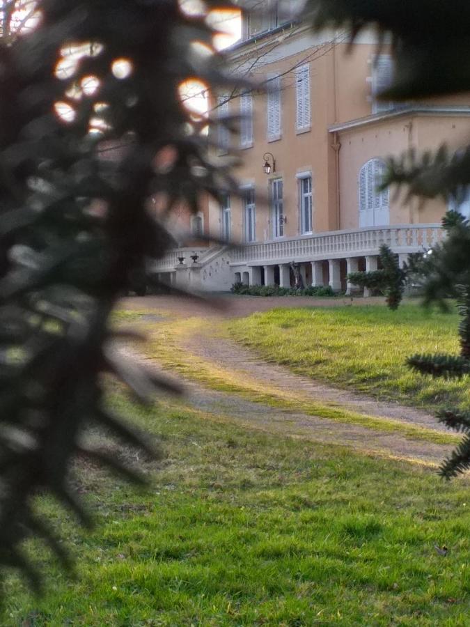 Domaine Berenguer Bed and Breakfast Ouches Εξωτερικό φωτογραφία