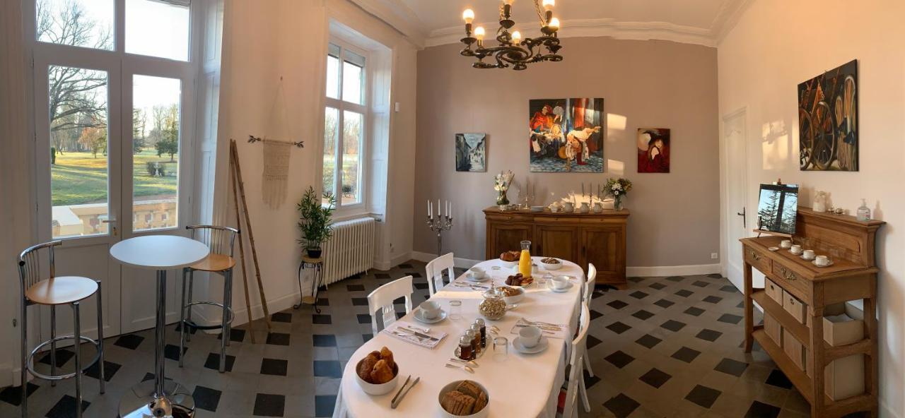 Domaine Berenguer Bed and Breakfast Ouches Εξωτερικό φωτογραφία
