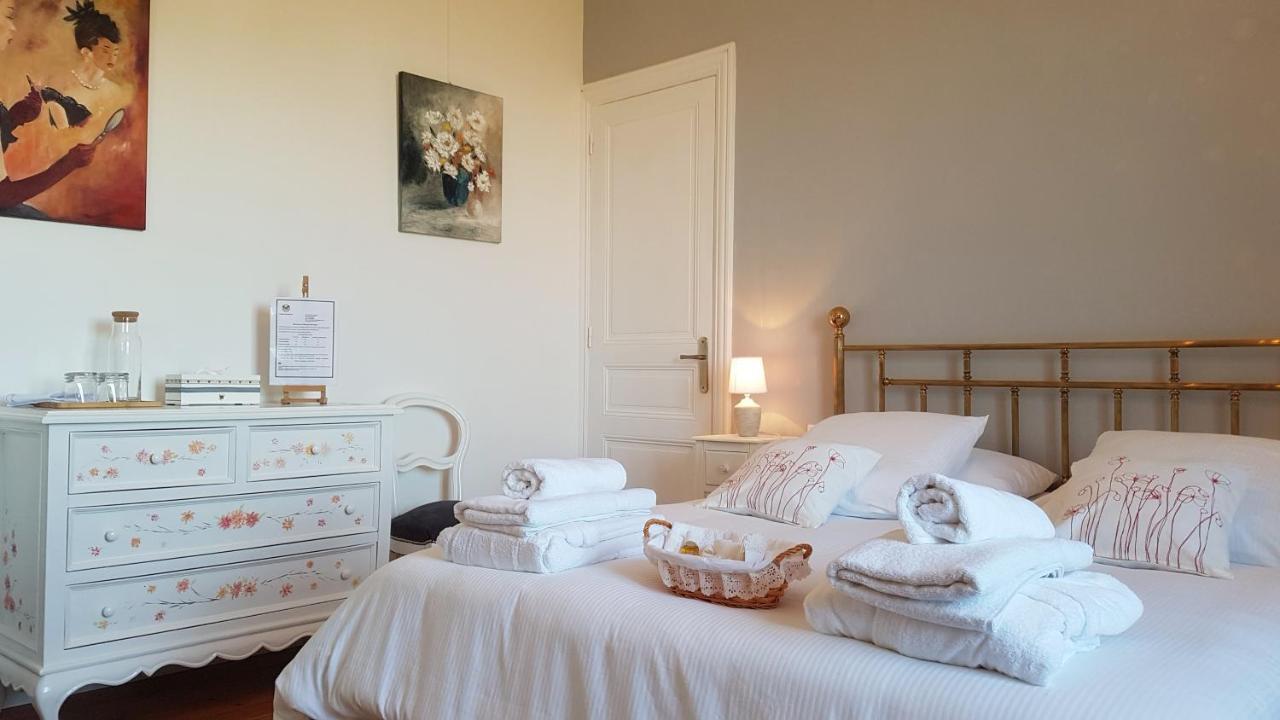 Domaine Berenguer Bed and Breakfast Ouches Εξωτερικό φωτογραφία