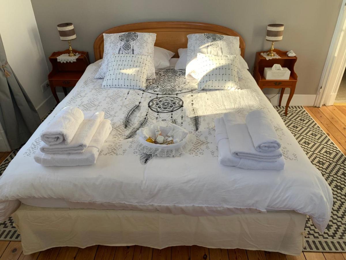 Domaine Berenguer Bed and Breakfast Ouches Εξωτερικό φωτογραφία