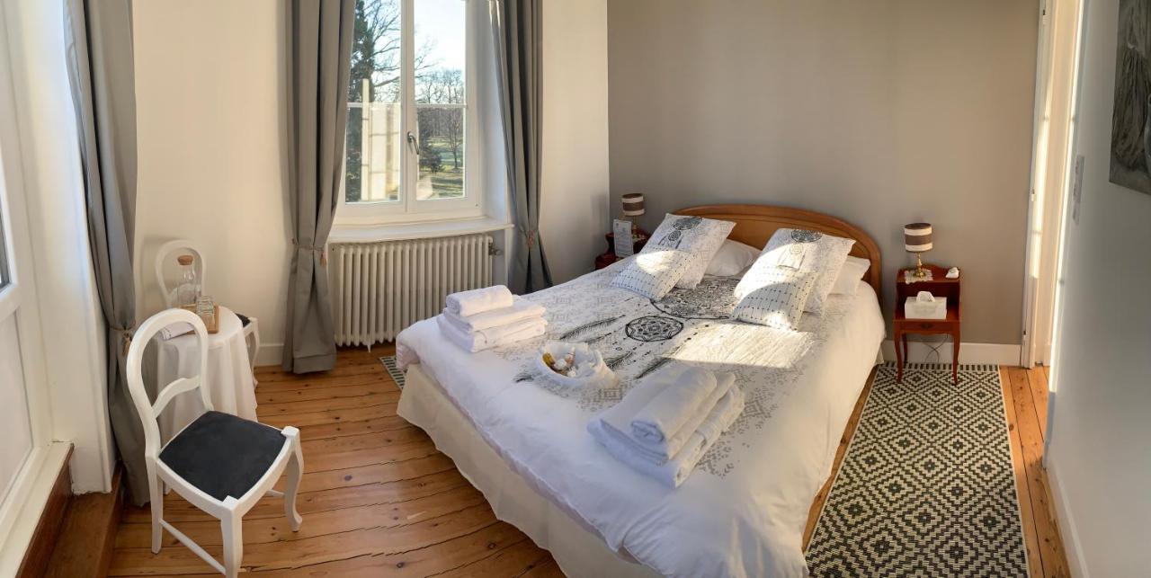 Domaine Berenguer Bed and Breakfast Ouches Εξωτερικό φωτογραφία