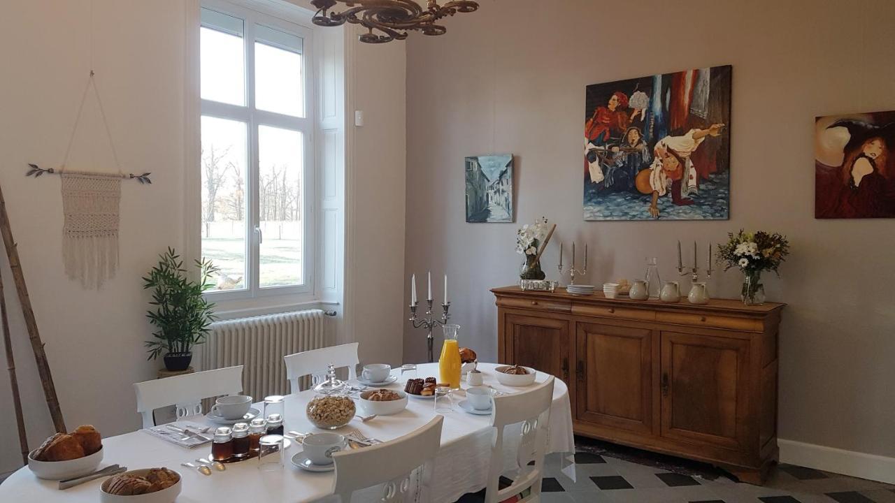 Domaine Berenguer Bed and Breakfast Ouches Εξωτερικό φωτογραφία